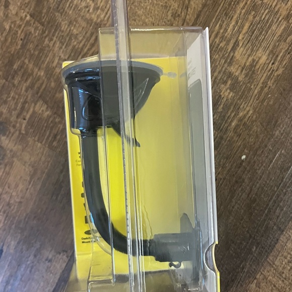 MagicMount Mobile Device Holder - Picture 4 of 5